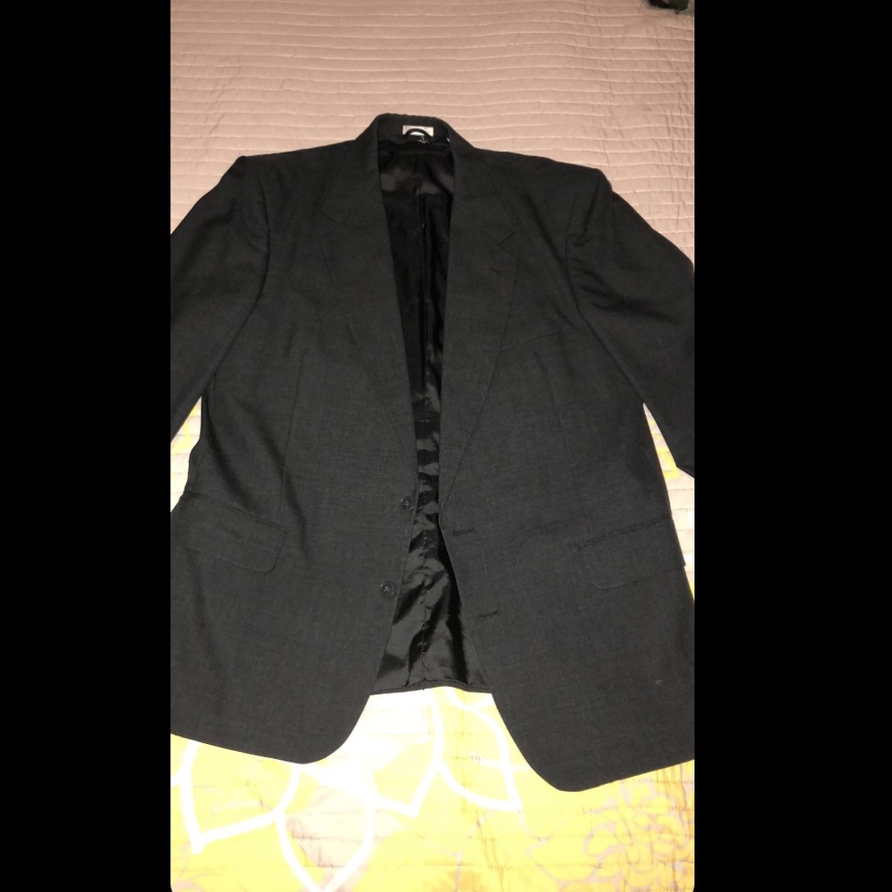 Suit